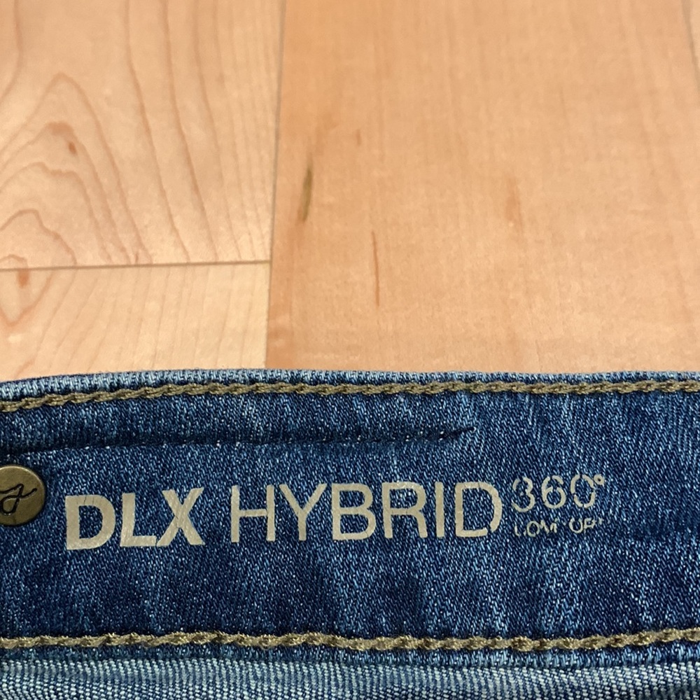 DL1961 Azalea relaxed Distressed blue jeans-size 31 - Picture 3 of 8